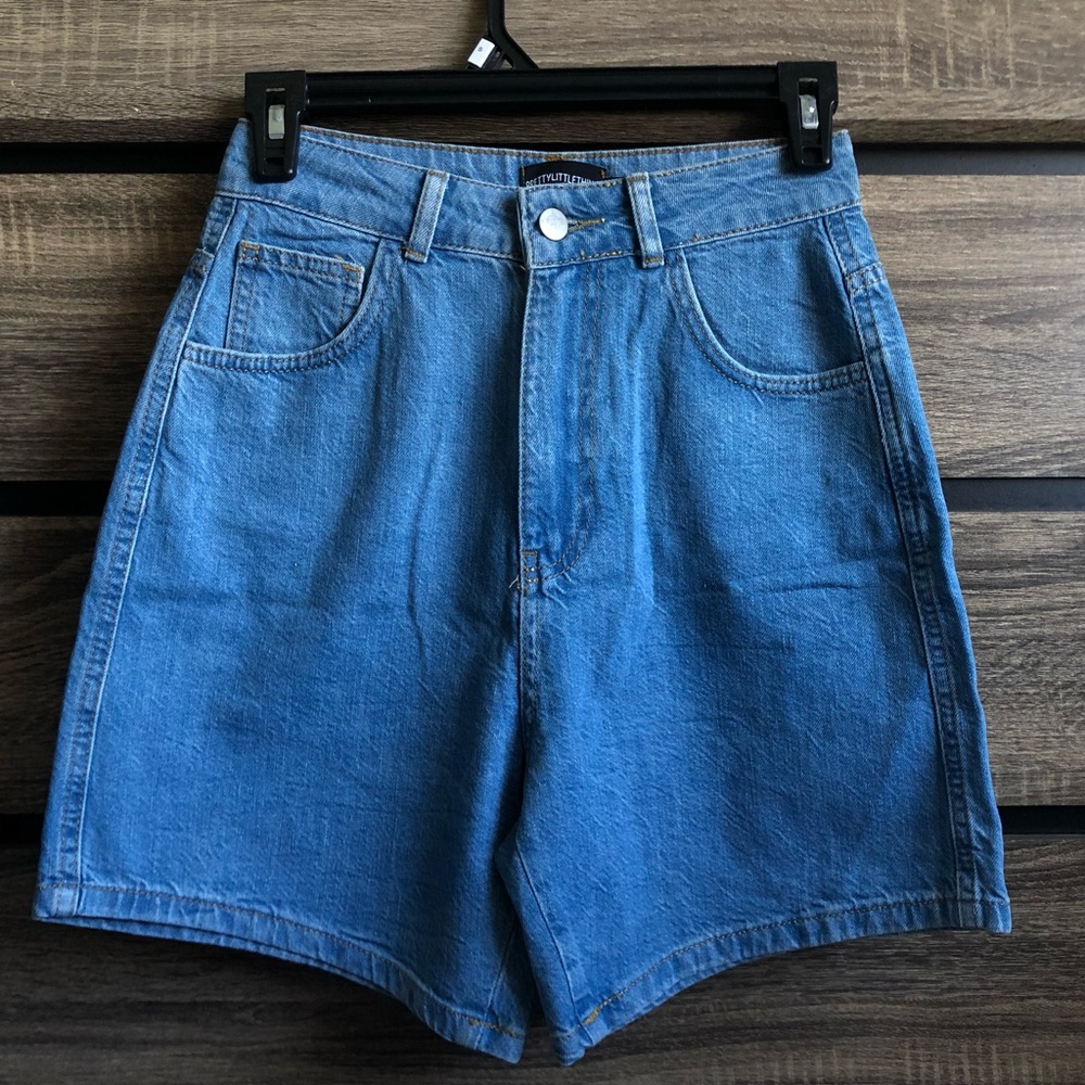 Pretty Little Thing Shorts